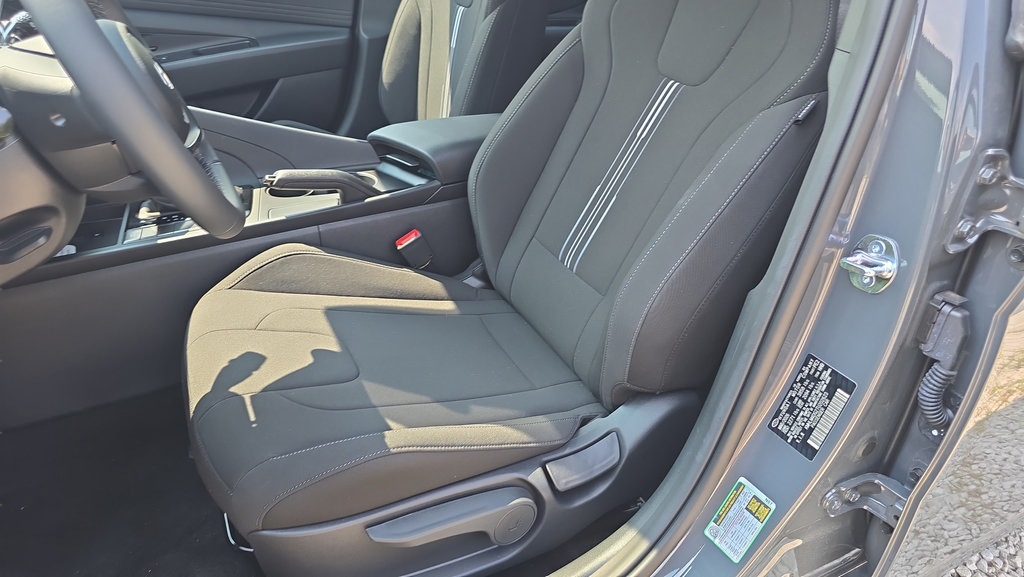 New 2026 Hyundai Elantra Sport FWD image 14
