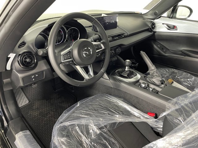 New 2026 MAZDA MX-5 Miata Club RWD image 2