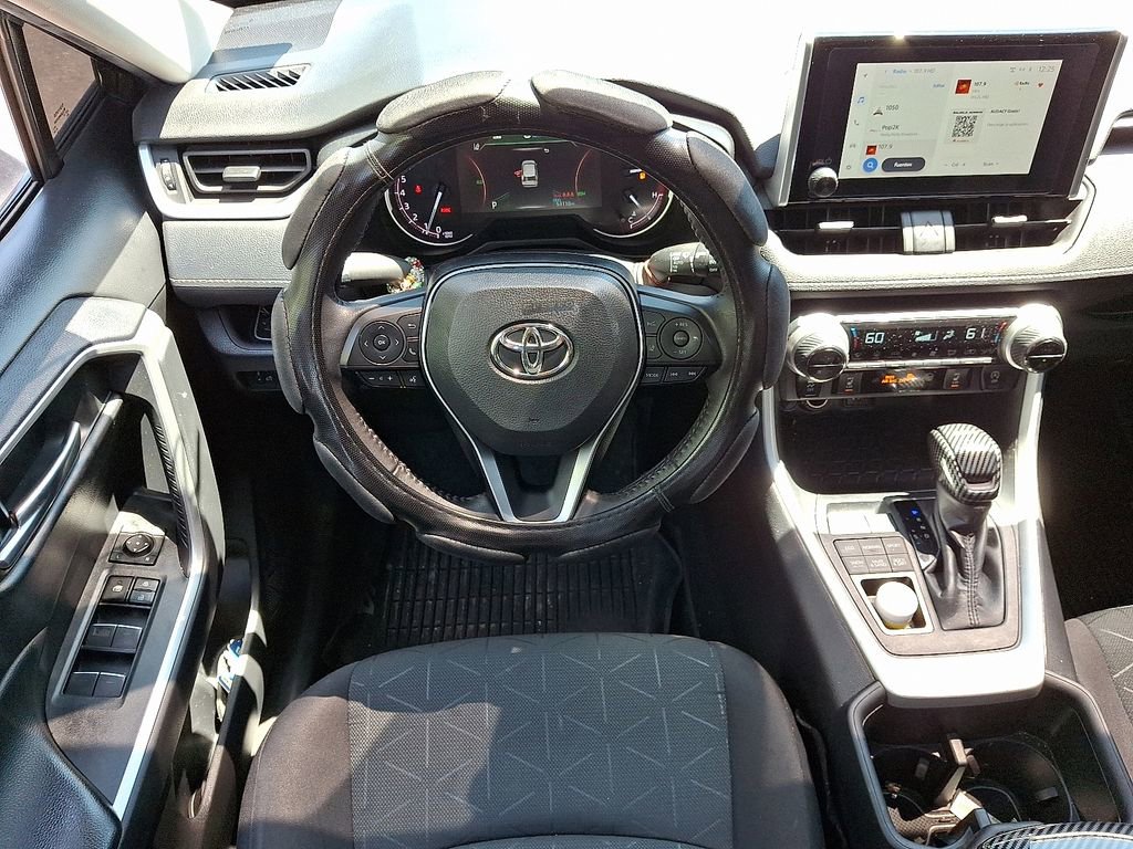 Used 2023 Toyota RAV4 XLE w/ Convenience Package AWD/4WD image 9