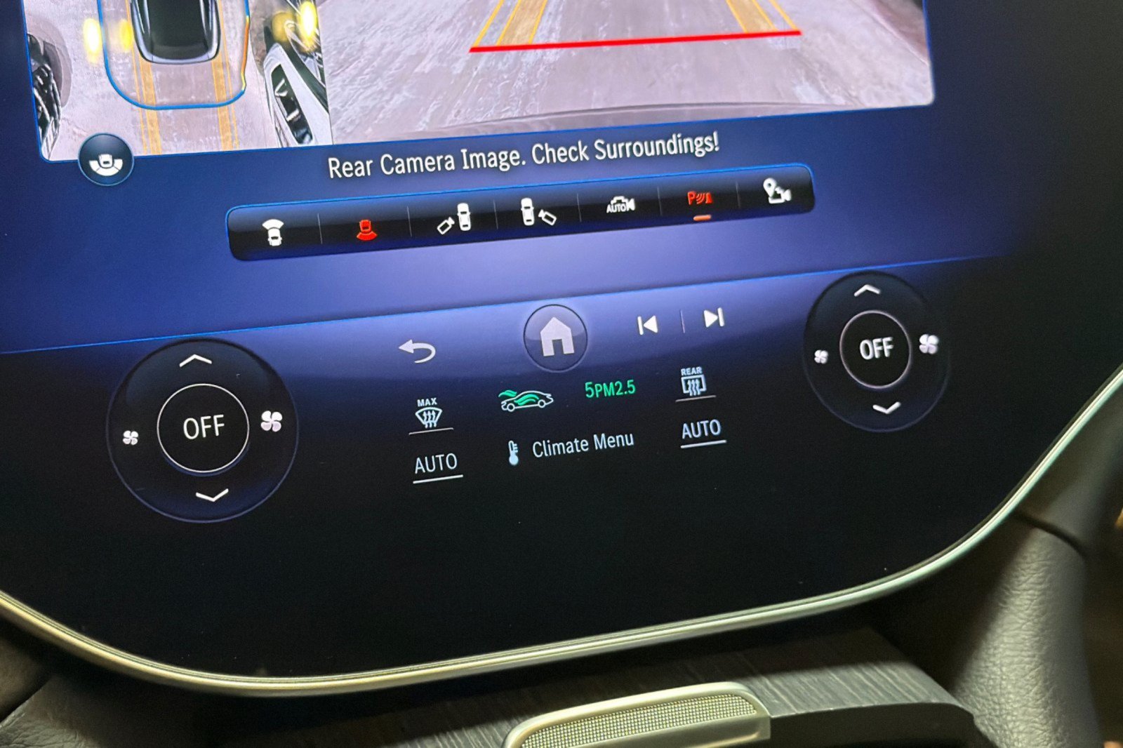 Used 2023 Mercedes-Benz EQS 580 4MATIC SUV image 18
