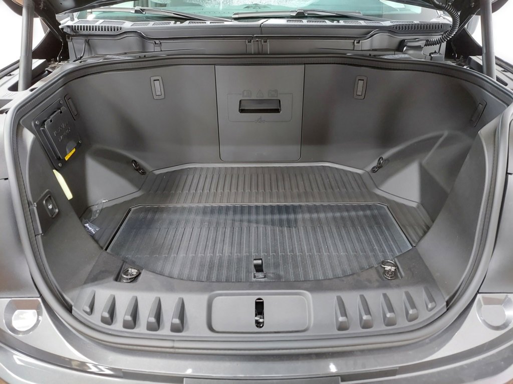 New 2025 Ford F150 Lightning Flash image 7