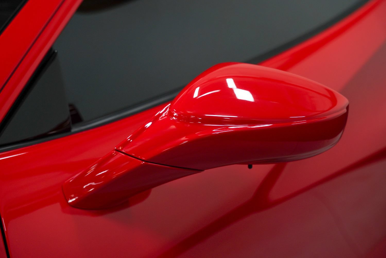 Used 2017 Ferrari 488 GTB RWD image 15