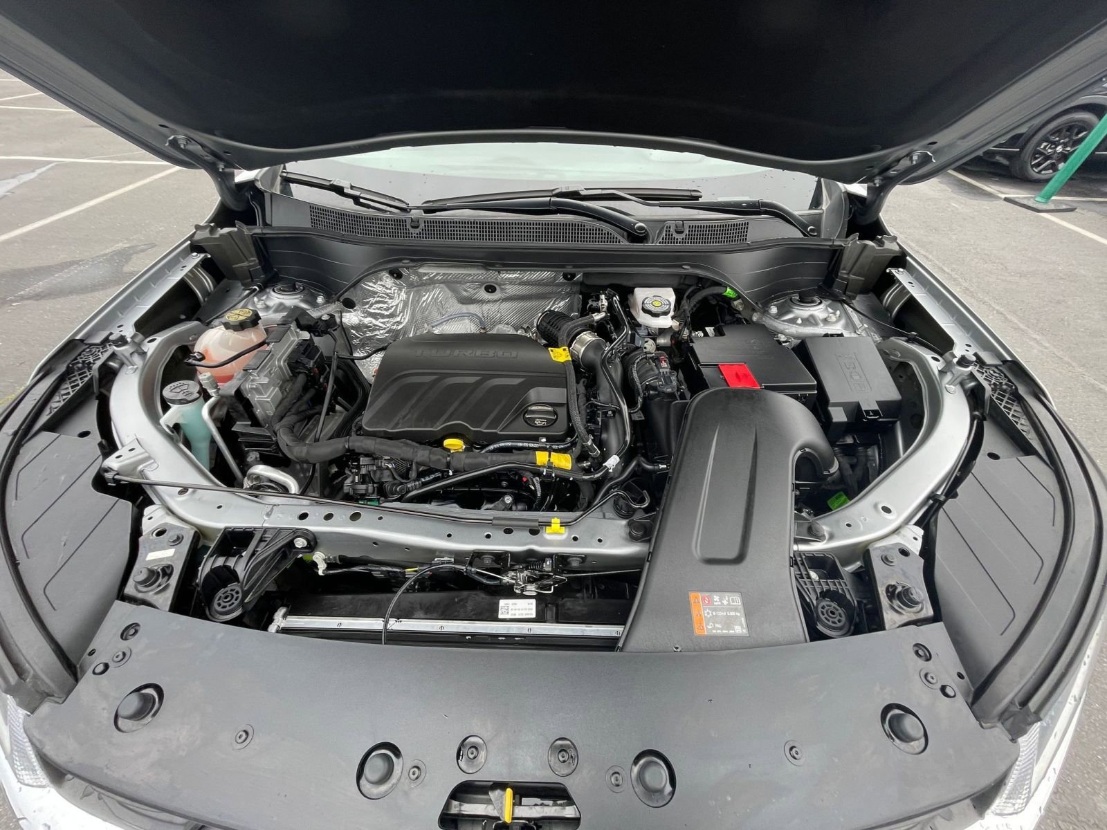 Used 2025 Chevrolet Trax LT image 27