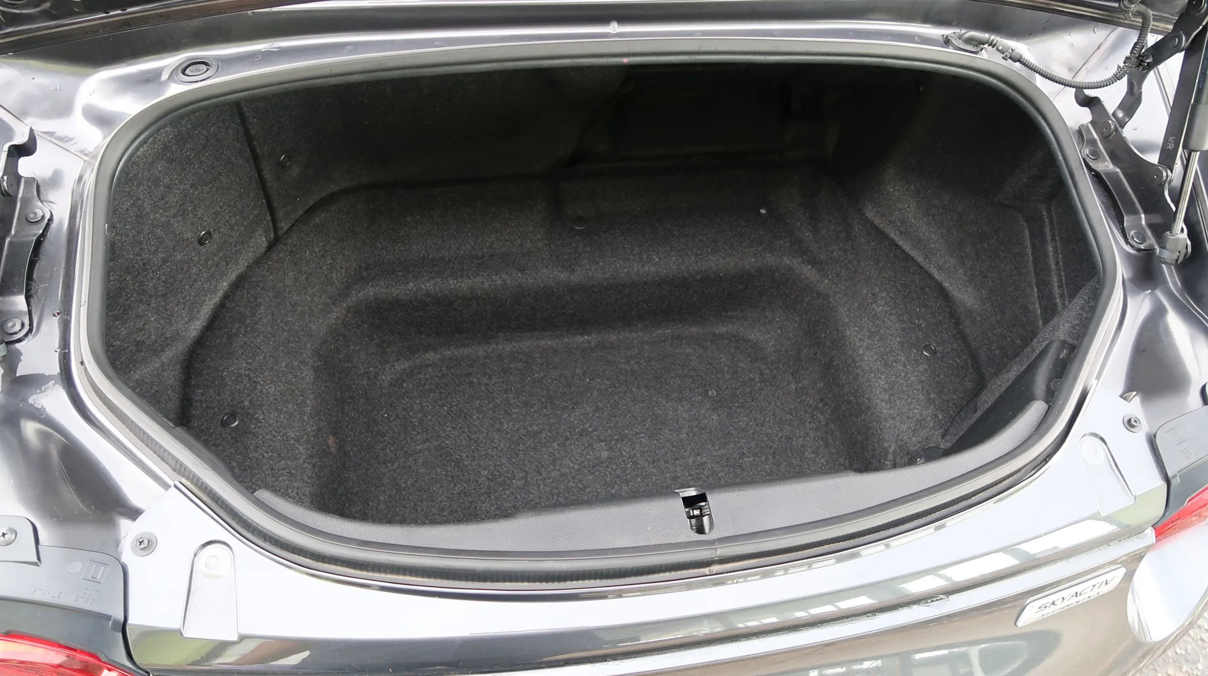 Used 2017 MAZDA MX-5 Miata Club image 18