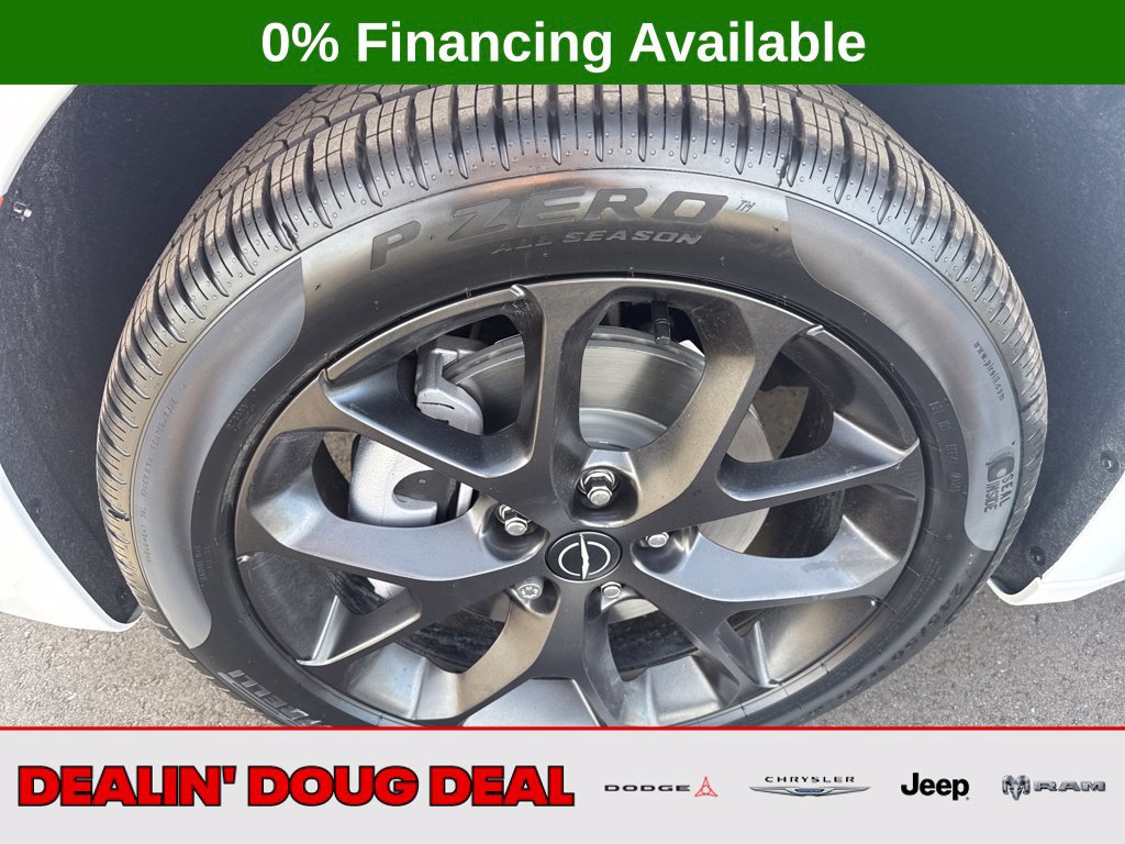 New 2026 Chrysler Pacifica Limited w/ S Appearance Package AWD/4WD image 33