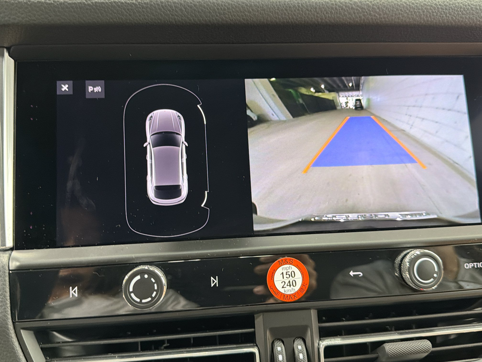 Certified 2026 Porsche Macan S AWD/4WD image 31