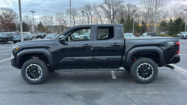 New 2026 Toyota Tacoma TRD Off-Road w/ TRD Off Road Premium Package image 4