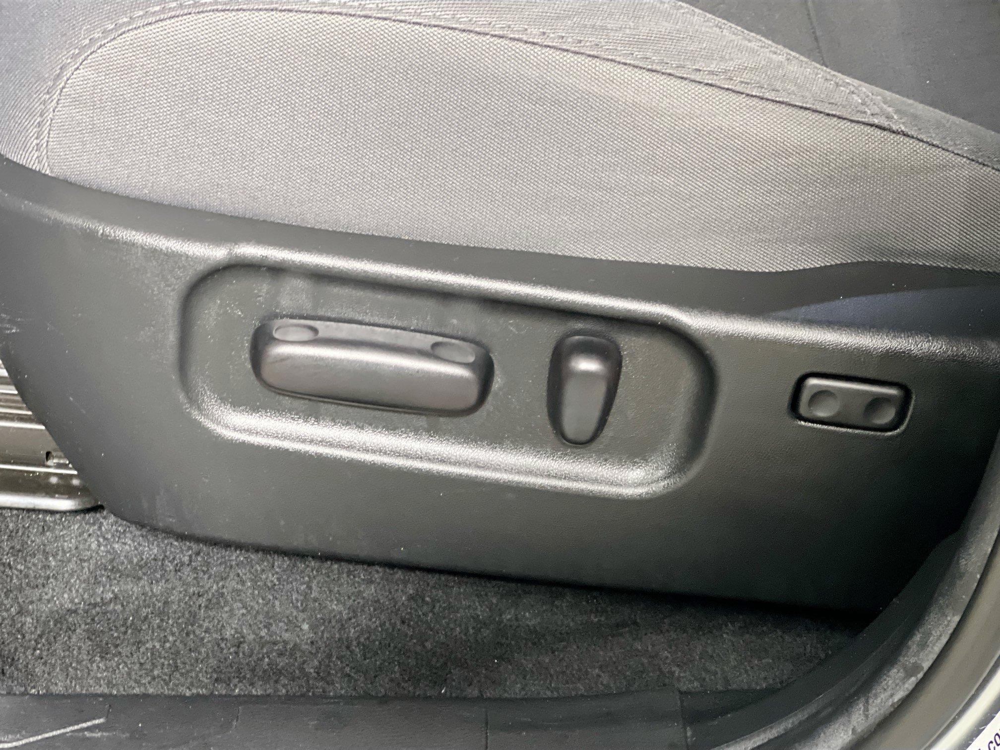 Used 2022 Toyota Tacoma SR5 w/ Technology Package RWD image 15