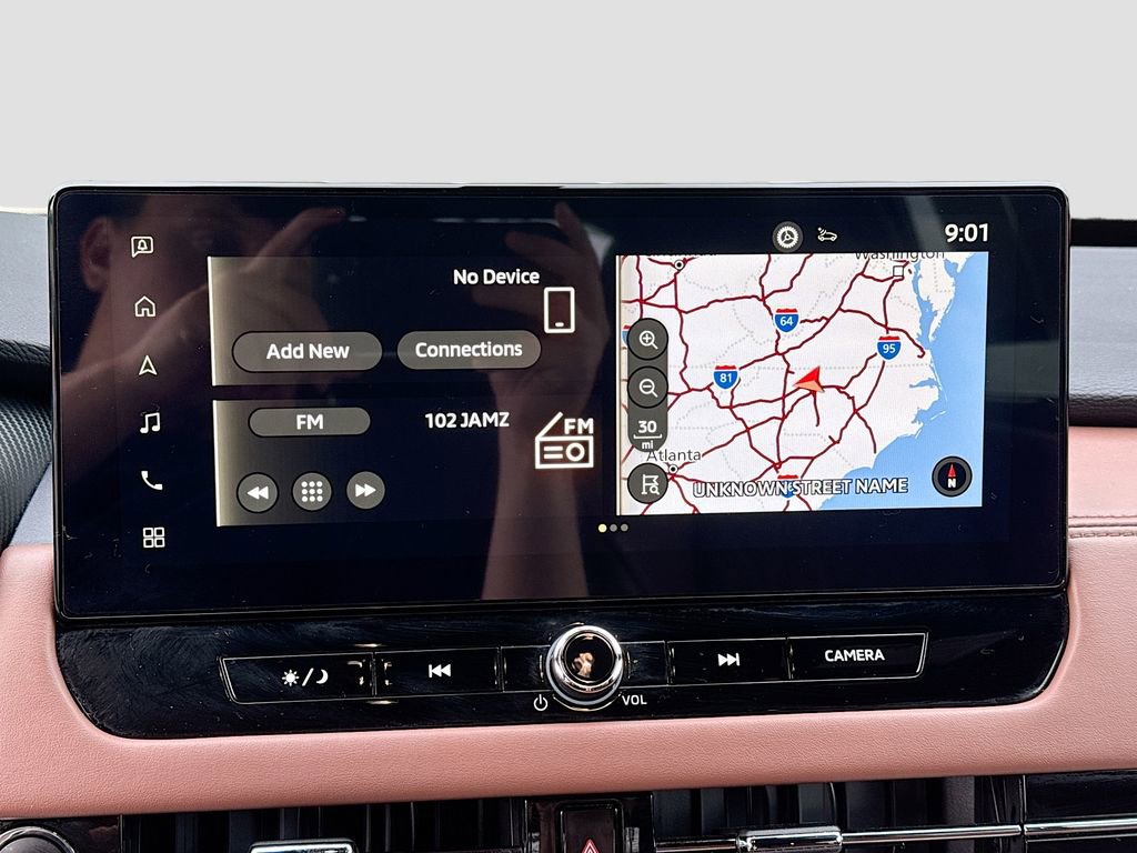 Used 2025 Mitsubishi Outlander SEL FWD image 11