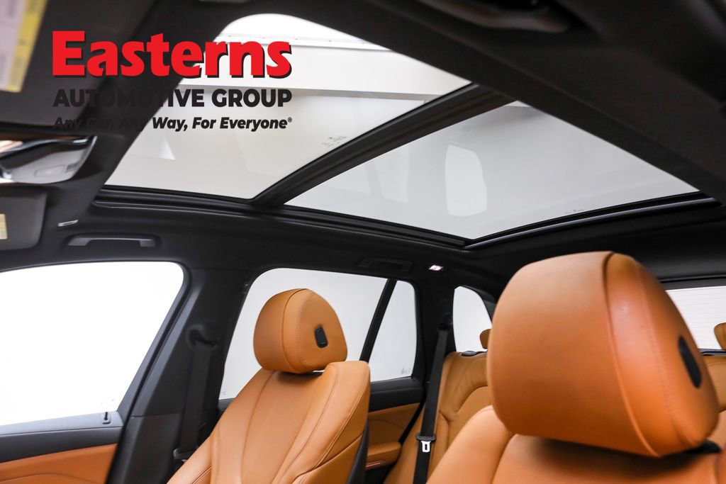 Used 2022 BMW X5 xDrive40i w/ Premium Package image 39