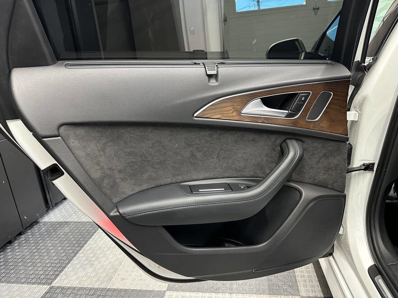 Used 2016 Audi S6 Premium Plus w/ Comfort Seating Package image 20