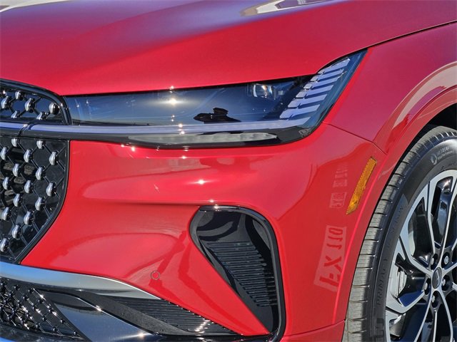 New 2026 Lincoln Nautilus Reserve image 8