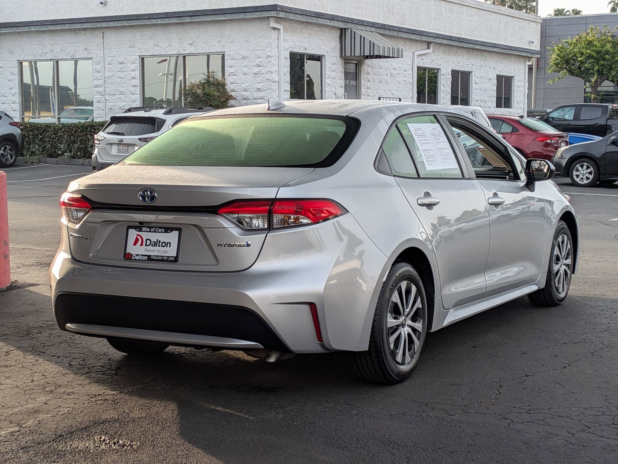 Certified 2022 Toyota Corolla LE FWD image 4