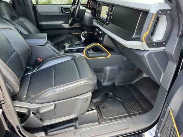 Used 2023 Ford Bronco Badlands w/ Sasquatch Package AWD/4WD image 23