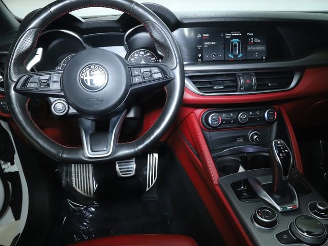 Used 2020 Alfa Romeo Stelvio Ti Sport w/ Quick Order Package 22S Sport image 44