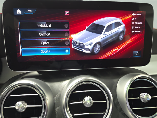 Used 2022 Mercedes-Benz GLC 43 AMG 4MATIC image 32