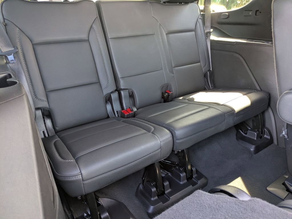Used 2025 GMC Yukon Denali image 29