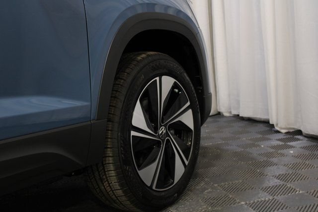 New 2026 Volkswagen Taos SE AWD/4WD image 25
