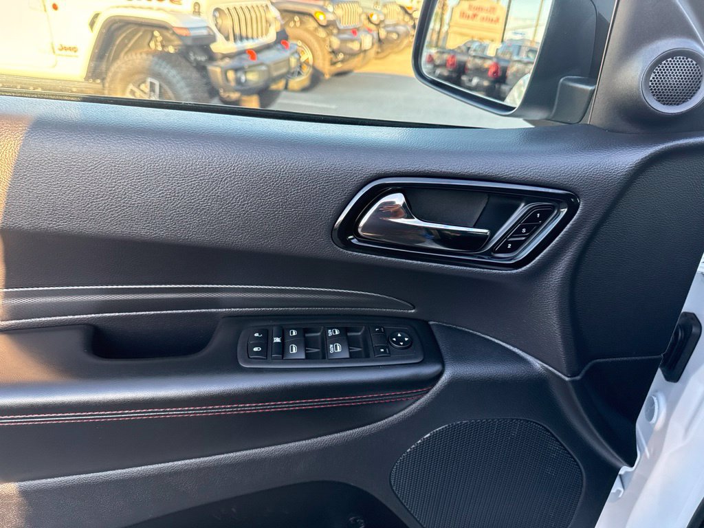 Used 2025 Dodge Durango GT AWD/4WD image 23