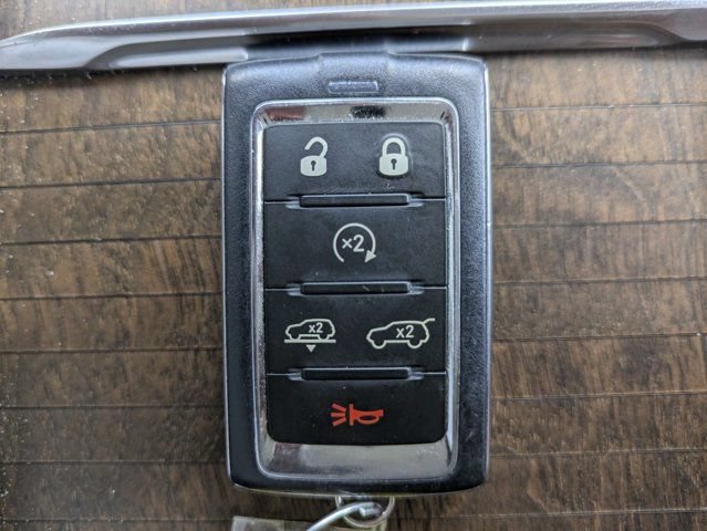Used 2023 Jeep Grand Wagoneer Series II AWD/4WD image 33