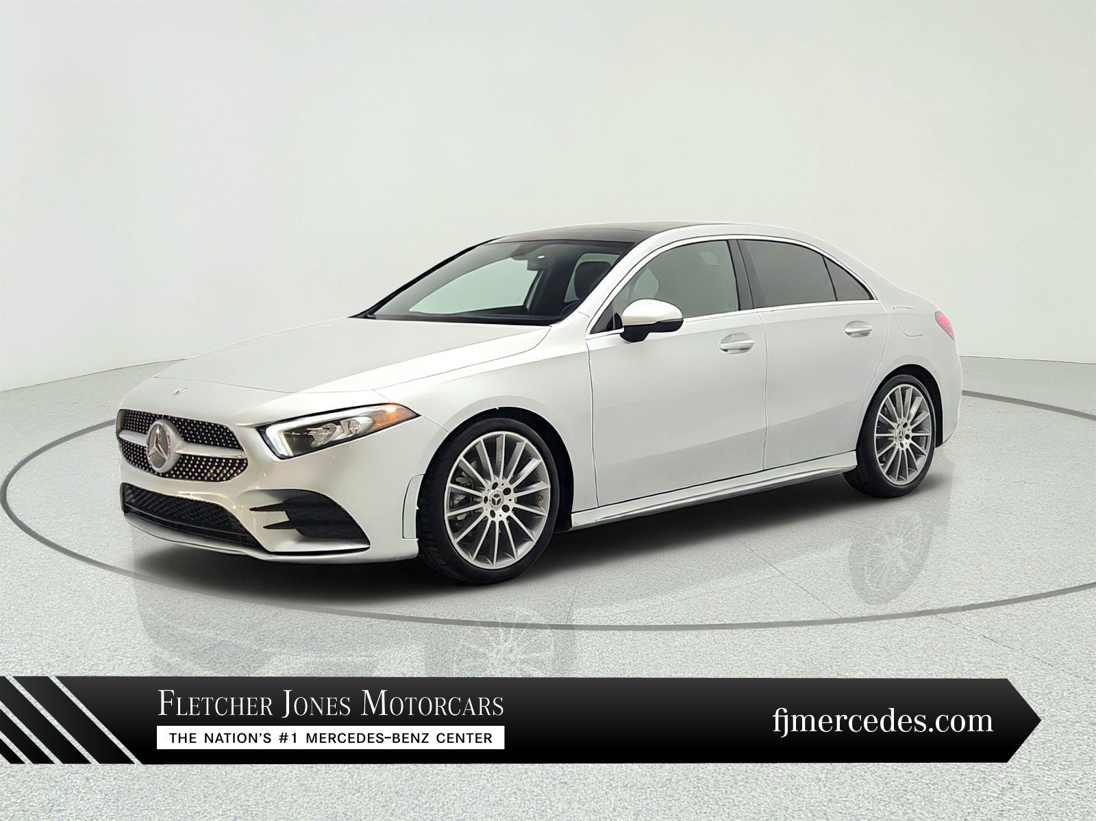 Used 2022 Mercedes-Benz A 220 image 1