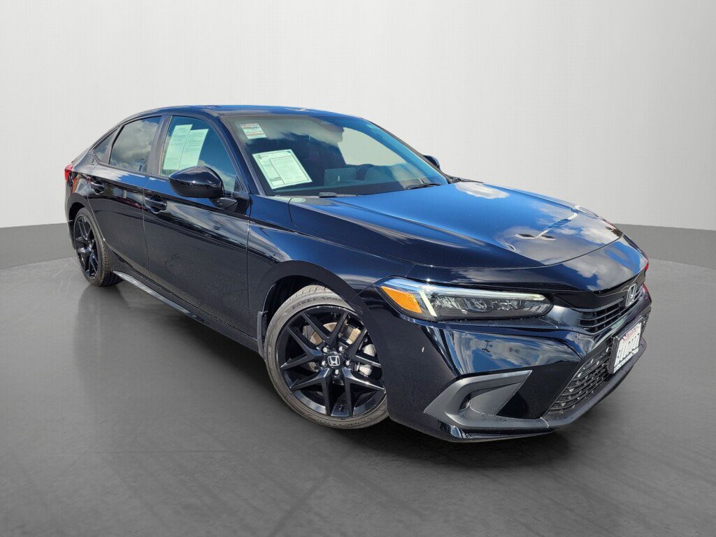 Certified 2024 Honda Civic Sport image 1