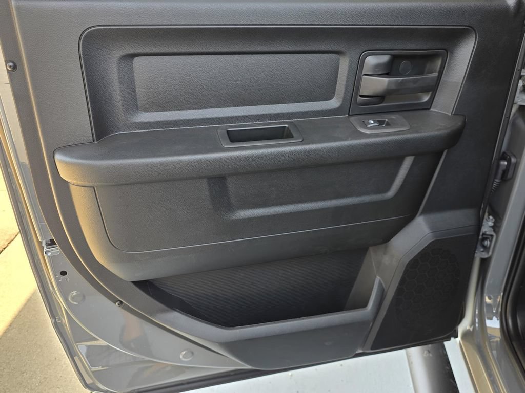 New 2026 RAM 3500 Tradesman AWD/4WD image 37
