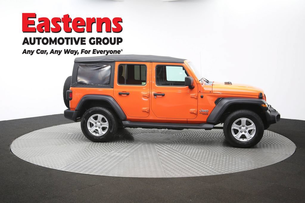 Used 2018 Jeep Wrangler Unlimited Sport S AWD/4WD image 44
