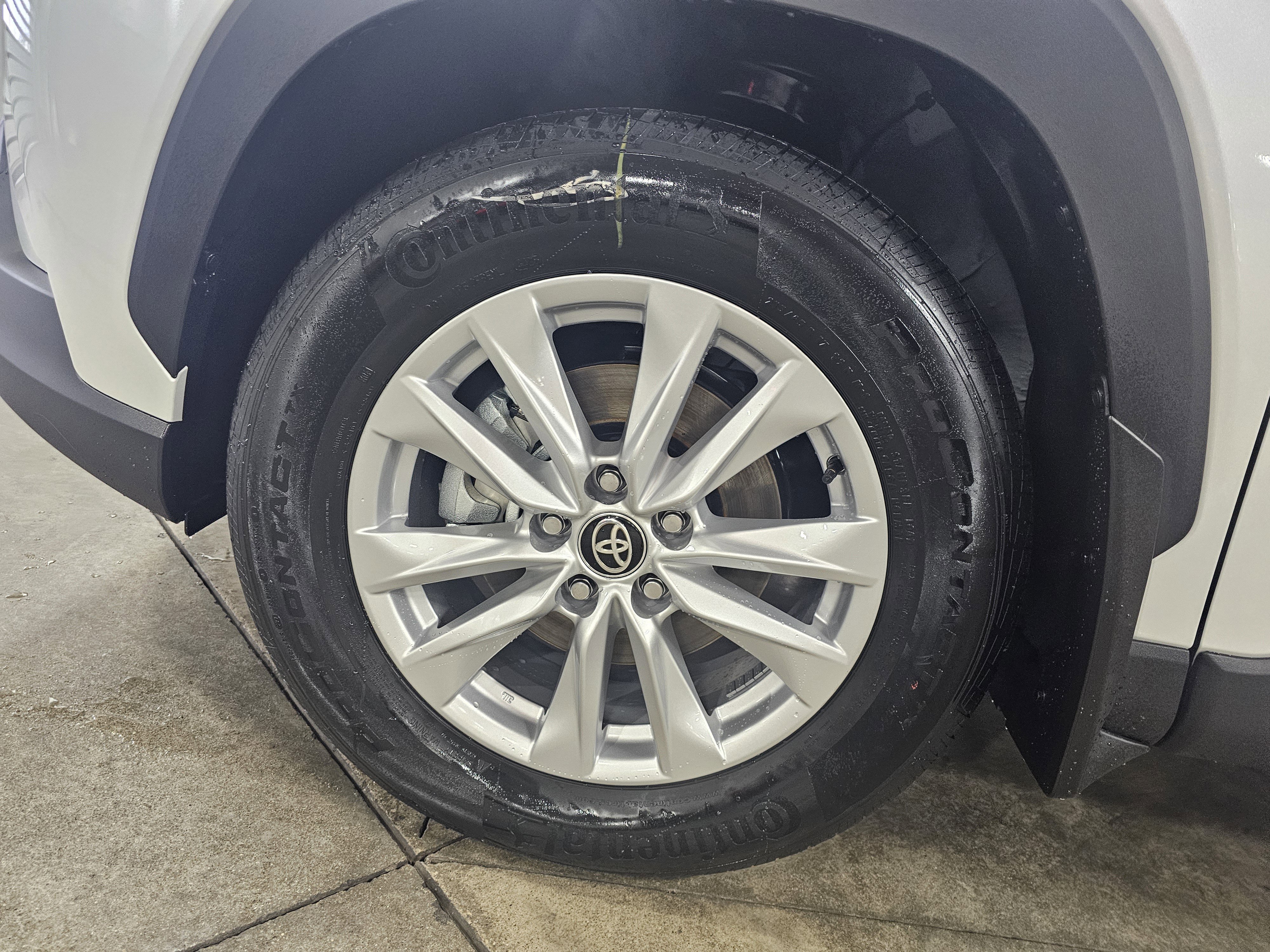 New 2026 Toyota Corolla Cross LE image 9