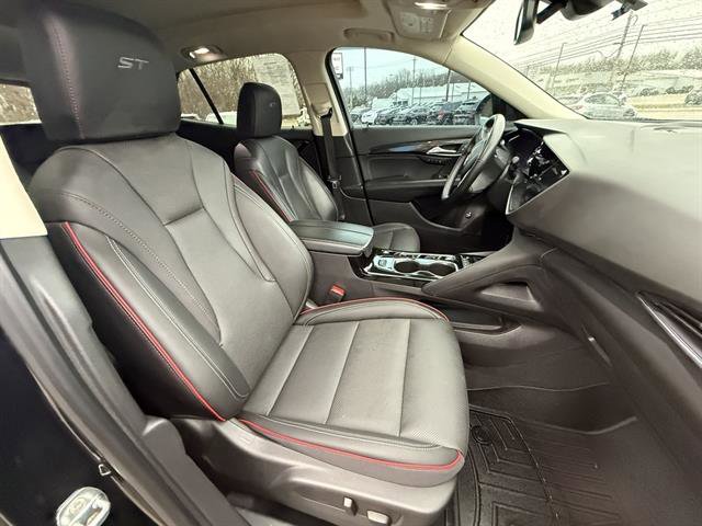 Certified 2023 Buick Envision Essence w/ Sport Touring Package image 27