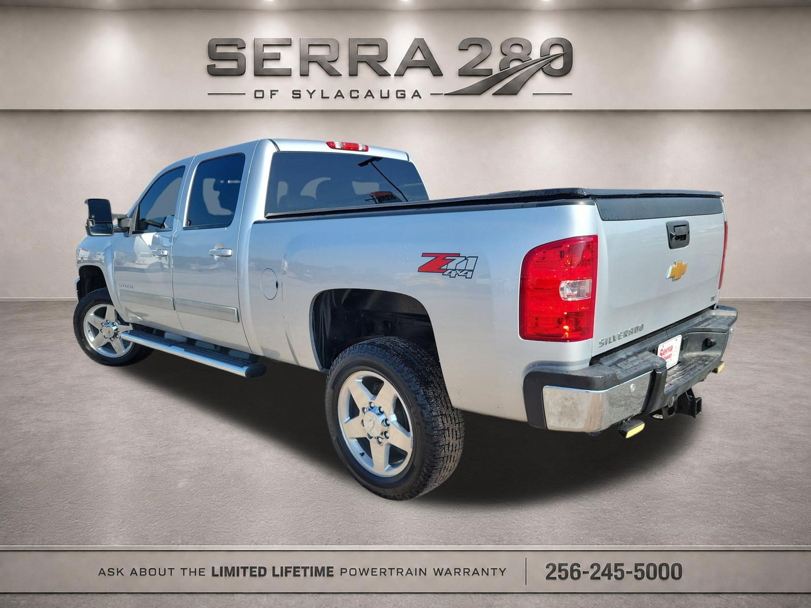 Used 2014 Chevrolet Silverado 2500 LTZ w/ LTZ Plus Package AWD/4WD image 7
