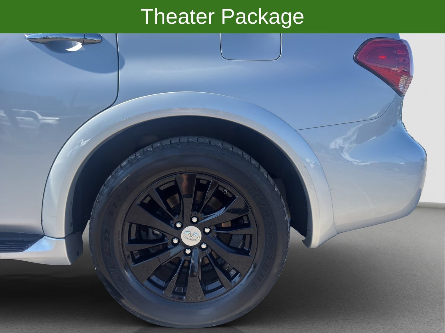 Used 2016 INFINITI QX80 4WD w/ Driver's Assistance Package image 22