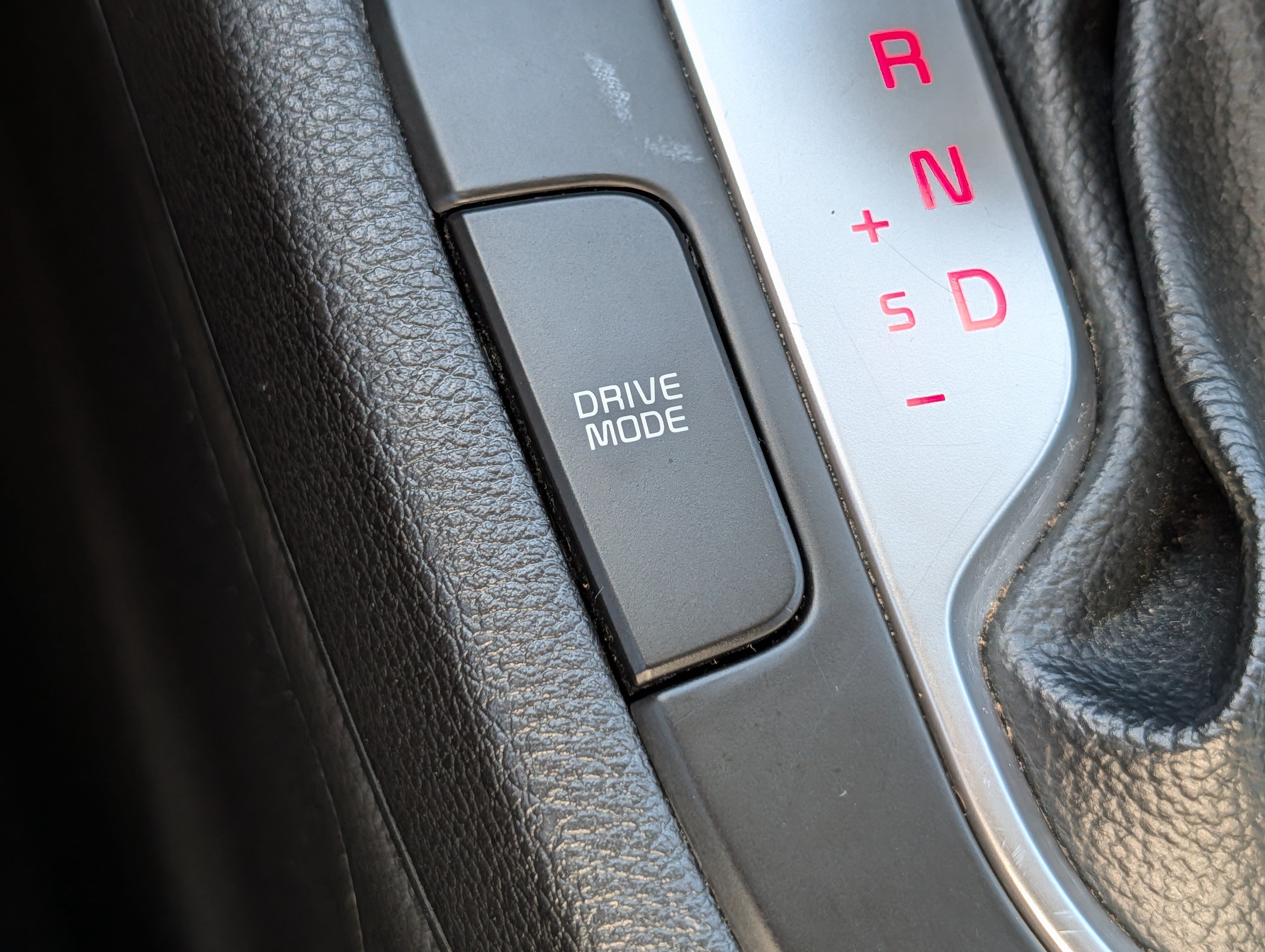 Certified 2023 Kia Forte LXS FWD image 28