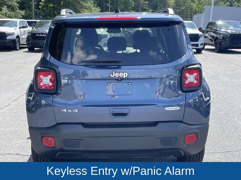 Certified 2020 Jeep Renegade Latitude w/ Popular Equipment Group AWD/4WD image 7