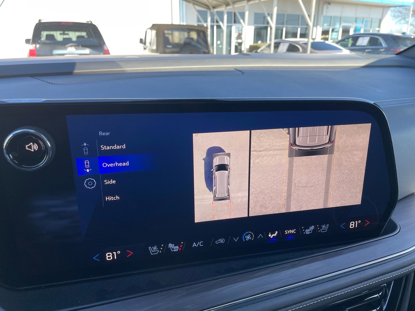 Used 2025 Chevrolet Tahoe Premier image 8