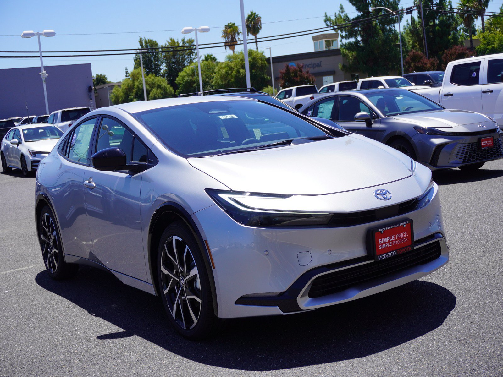 New 2026 Toyota Prius Plug-In Hybrid FWD image 27