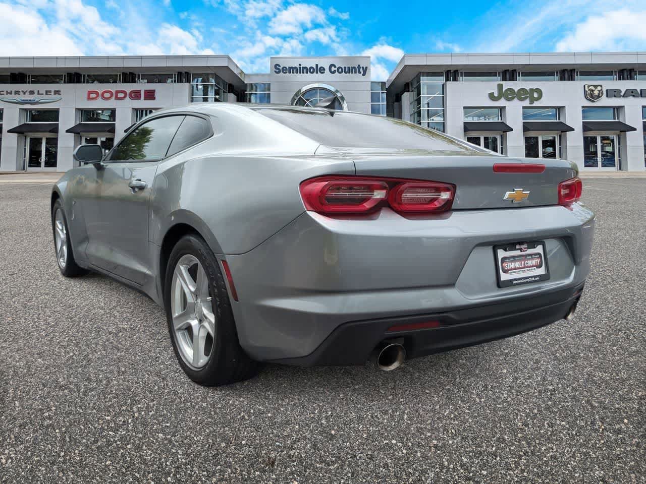 Used 2023 Chevrolet Camaro LT image 6