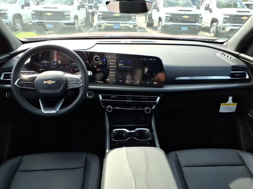New 2026 Chevrolet Traverse LT w/ Sun and Wheel Package FWD image 21