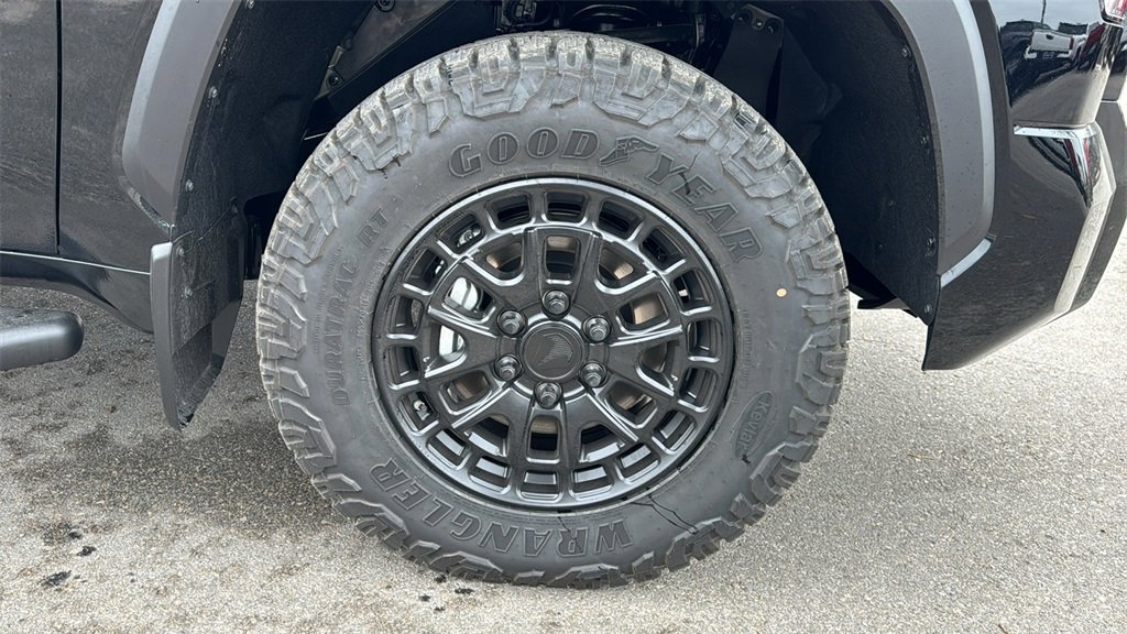 New 2026 Toyota Tundra SR5 image 12