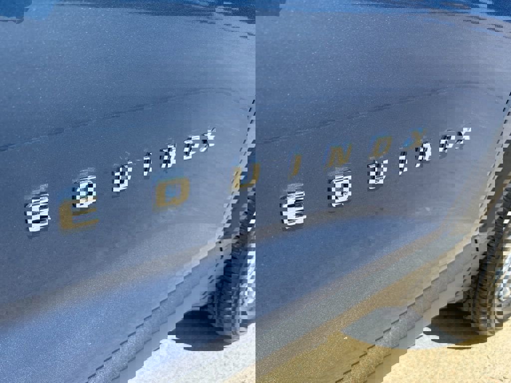 New 2026 Chevrolet Equinox LT w/ Safety and Technology Package image 7