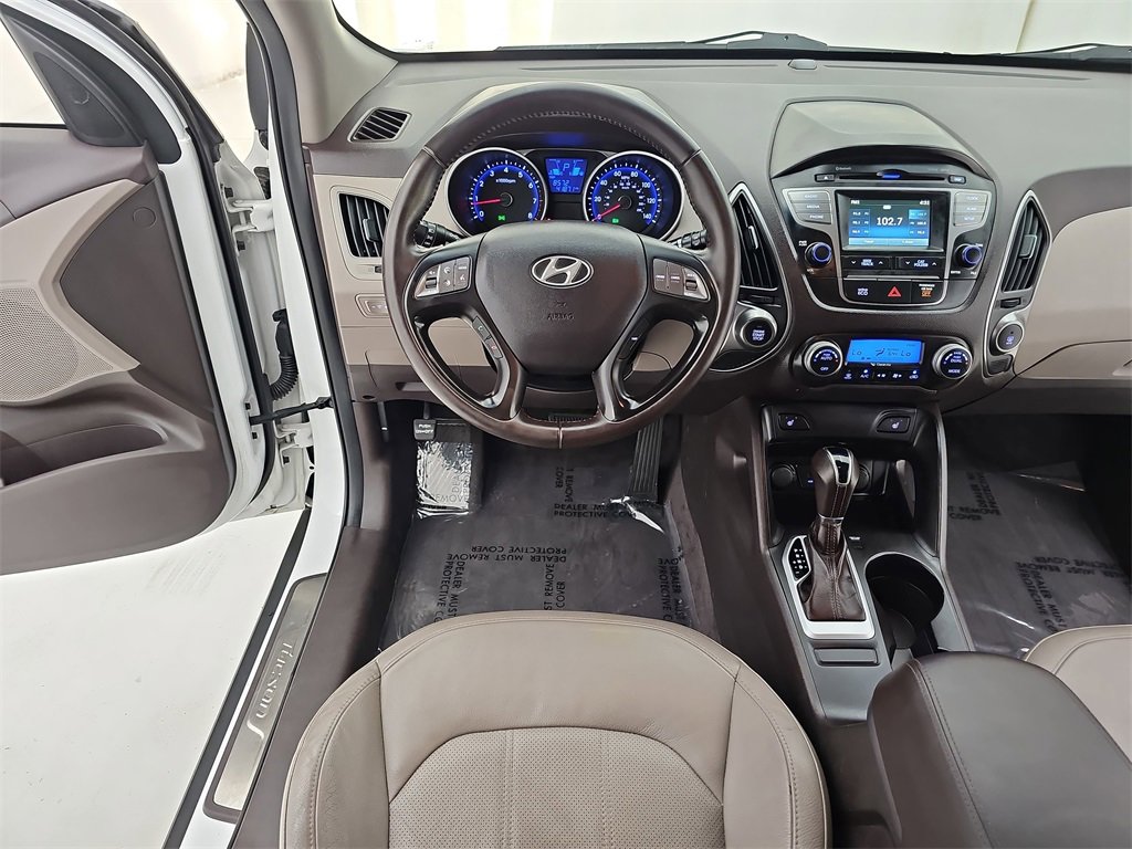 Used 2014 Hyundai Tucson Limited image 25