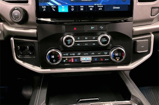 Used 2022 Ford Expedition XLT image 27