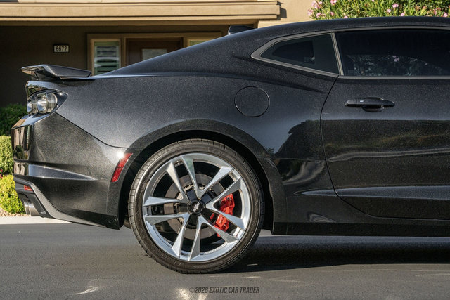 Used 2024 Chevrolet Camaro SS RWD image 10