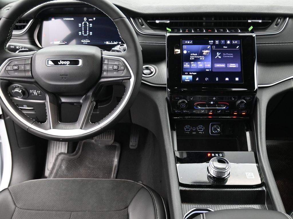 New 2025 Jeep Grand Cherokee L Altitude image 31