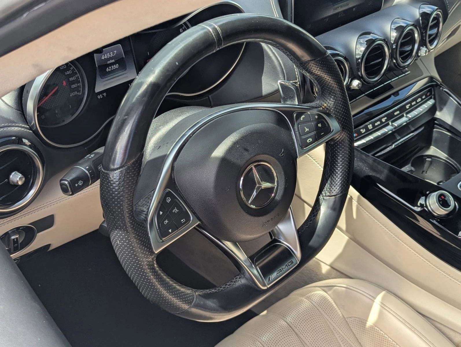 Used 2018 Mercedes-Benz AMG GT Roadster image 20