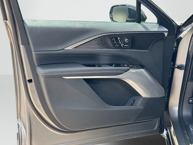 New 2026 Cadillac Lyriq V AWD/4WD image 8