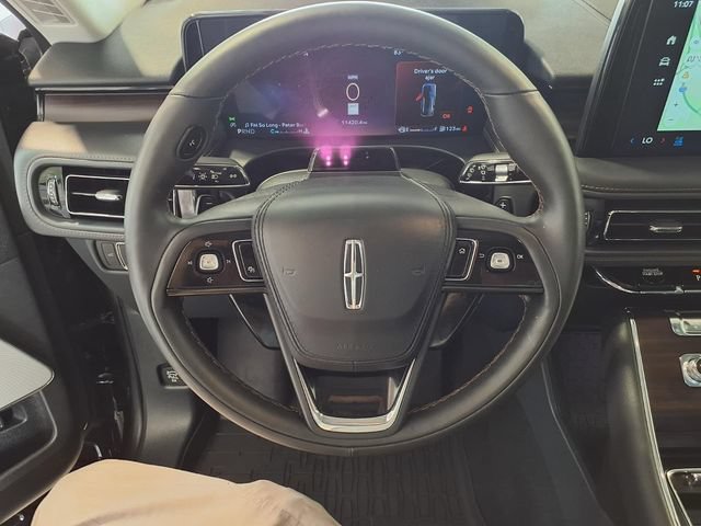 Used 2025 Lincoln Aviator Reserve w/ Equipment Group 201A AWD/4WD image 15