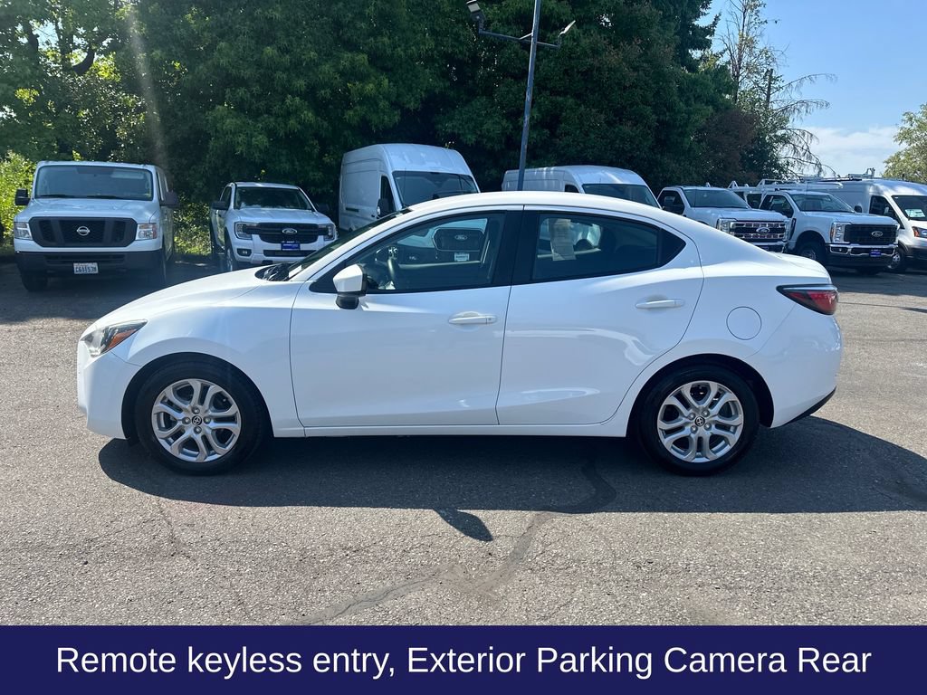 Used 2016 Scion iA FWD image 2