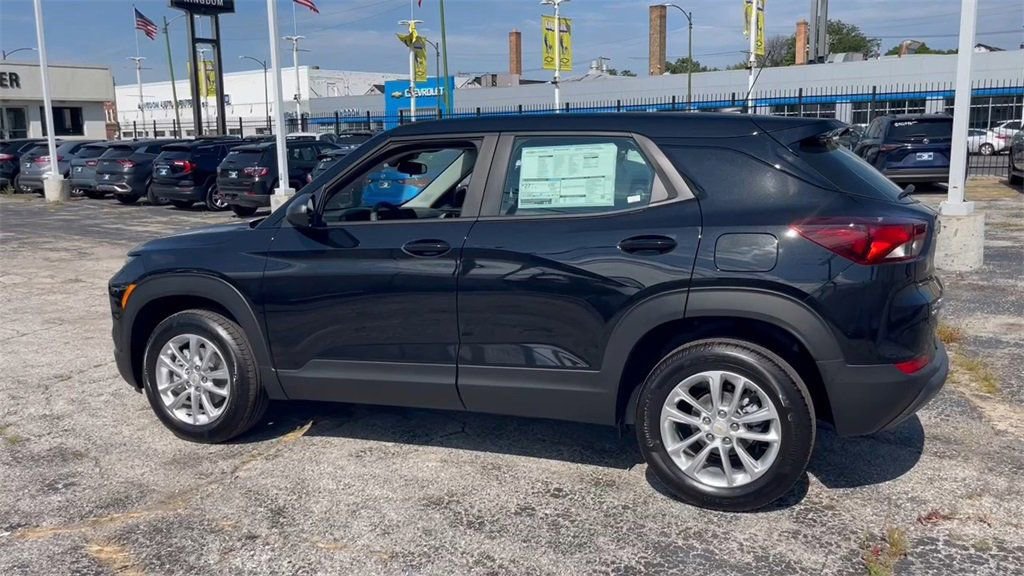 New 2026 Chevrolet TrailBlazer LS image 6