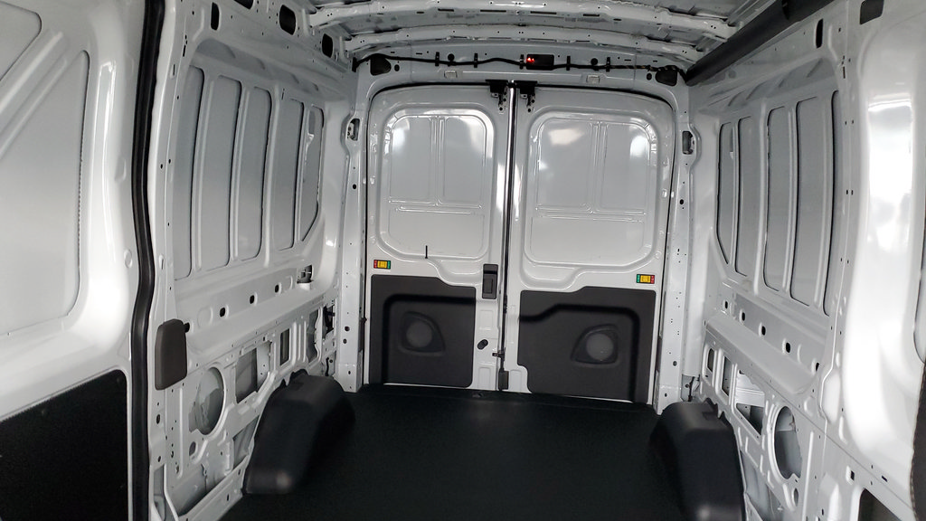 New 2026 Ford Transit 250 148 Medium Roof RWD image 36